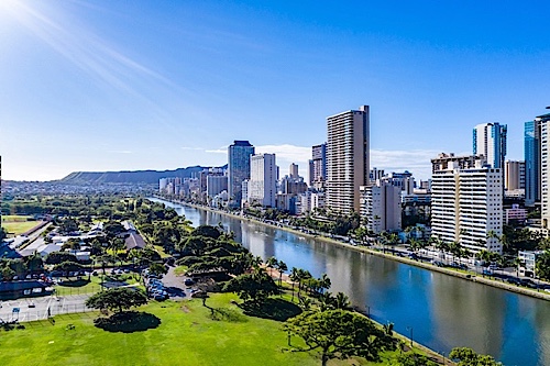 Waikiki, Hawaii skyline on sunny day