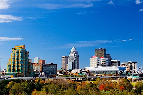 Skyline in Louisville, Kentucky in the fall